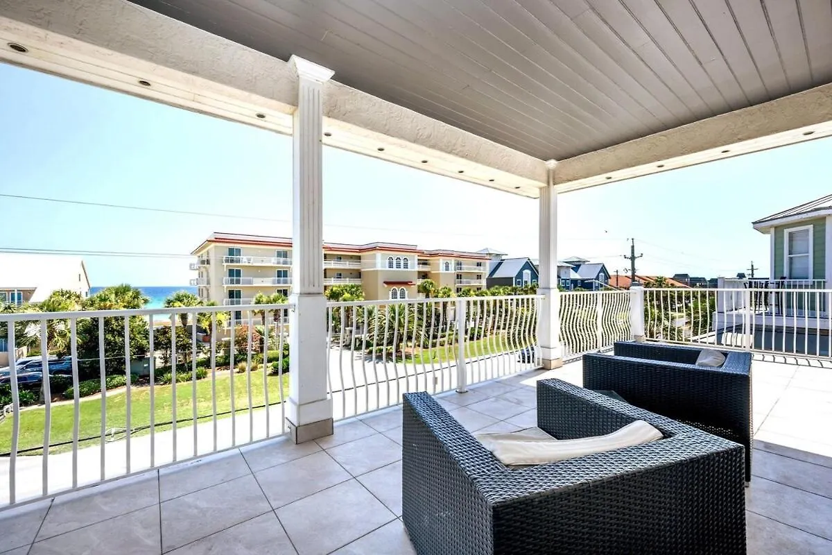Holiday home Sunbelievable Heated Pool N Golf Cart Deals Destin United States