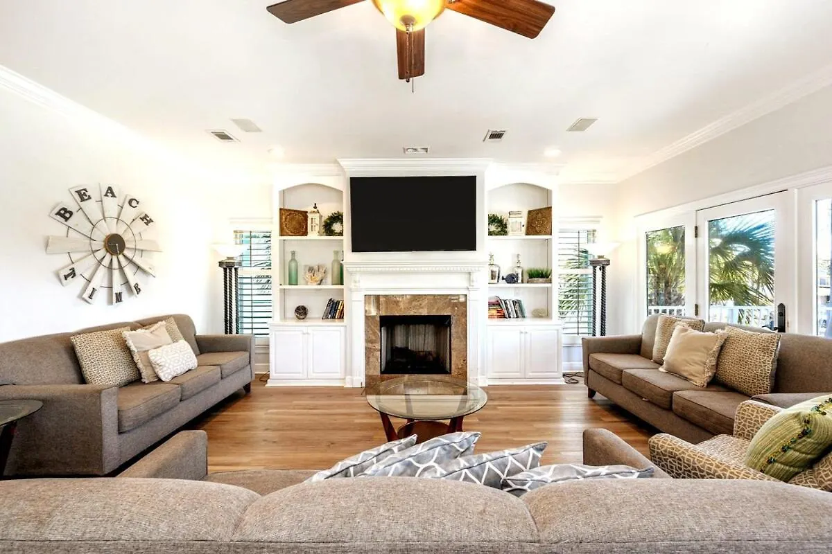 Holiday home Sunbelievable Heated Pool N Golf Cart Deals Destin