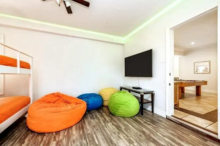 Sunbelievable Heated Pool N Golf Cart Deals Дестин США